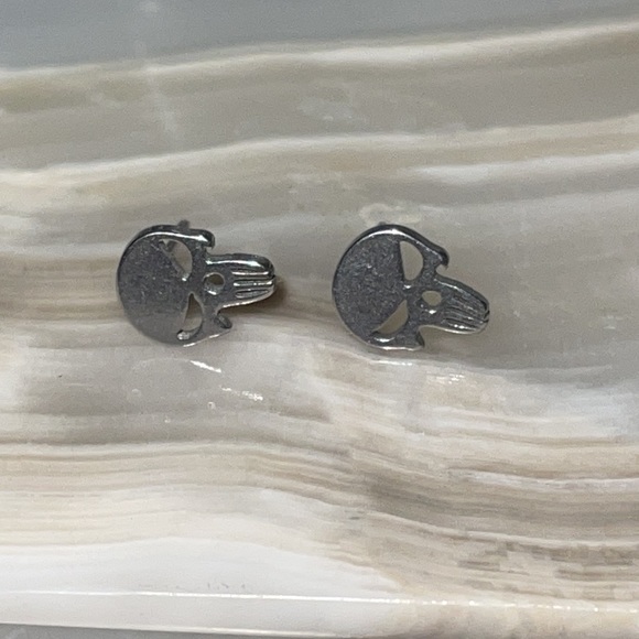 Criminal Skull Stud Earrings - Picture 2 of 10